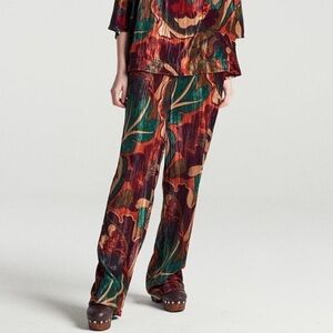 B.YU Floral Velvet Palazzo Pants